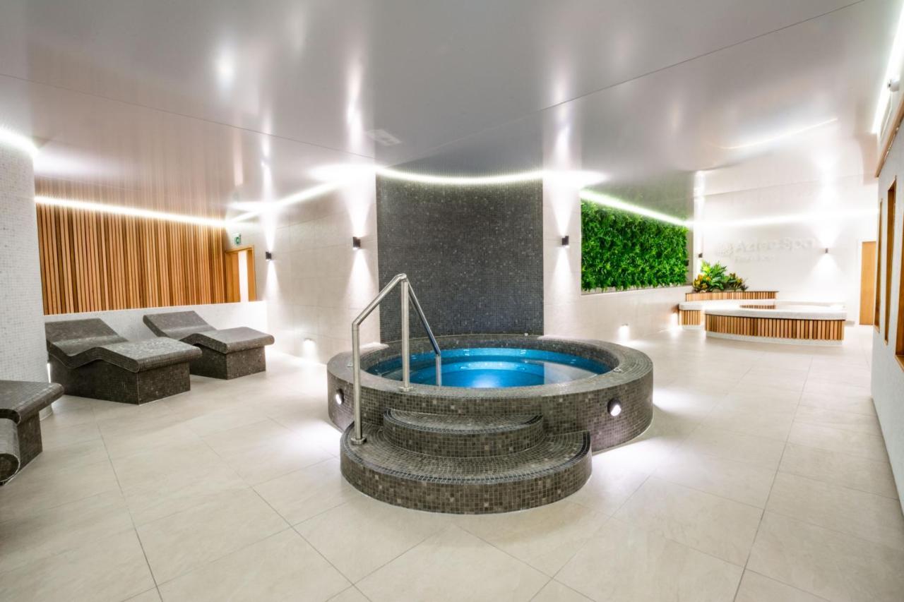 Tlh Carlton Hotel And Spa - Tlh Leisure And Entertainment Resort Torquay Buitenkant foto