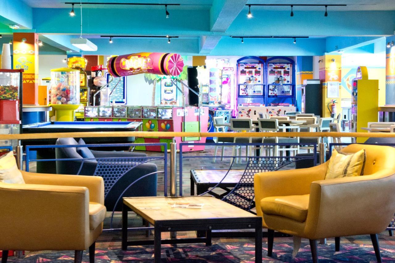 Tlh Carlton Hotel And Spa - Tlh Leisure And Entertainment Resort Torquay Buitenkant foto