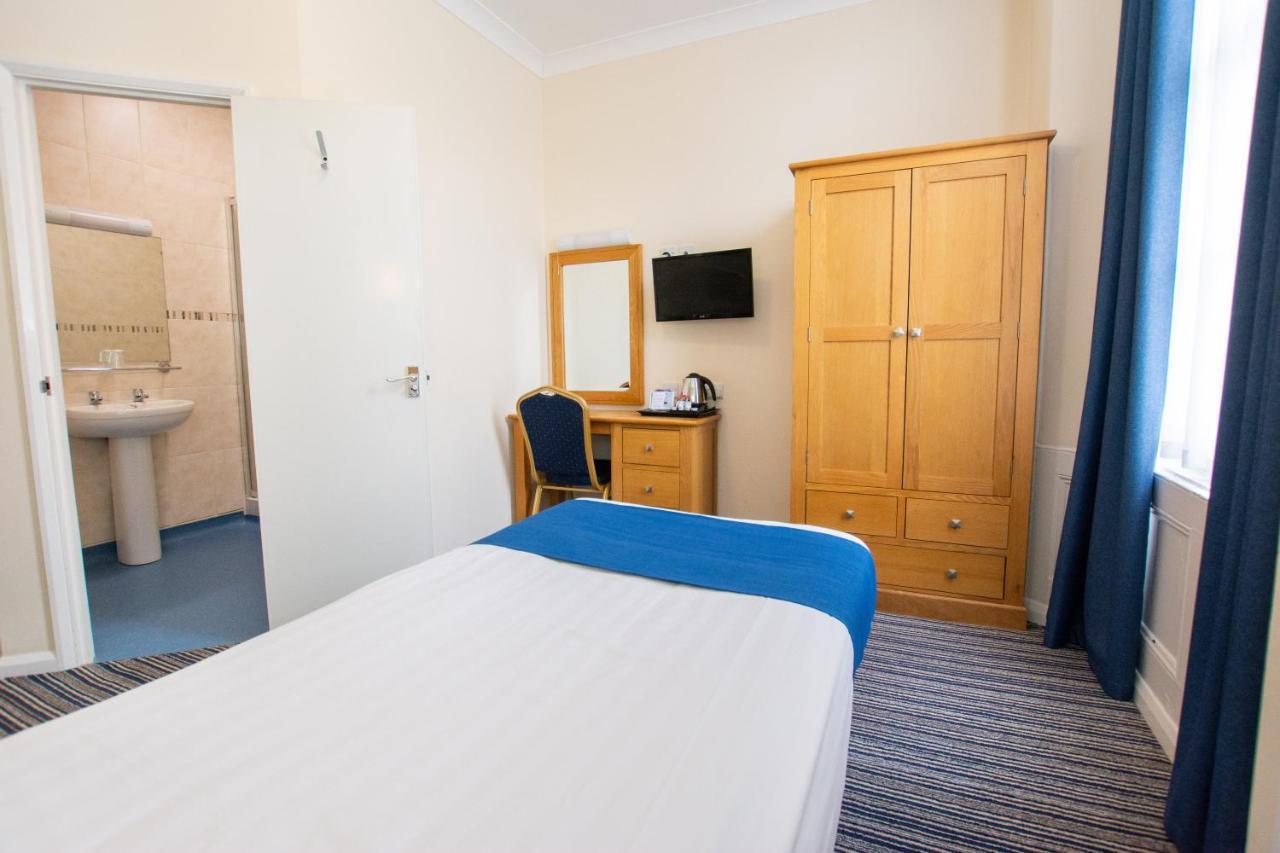 Tlh Carlton Hotel And Spa - Tlh Leisure And Entertainment Resort Torquay Buitenkant foto